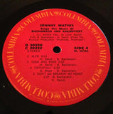 Johnny Mathis : Johnny Mathis Sings The Music Of Bacharach & Kaempfert (2xLP, Comp, Gat)