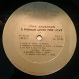 Lynn Anderson : A Woman Lives For Love (LP, Comp)